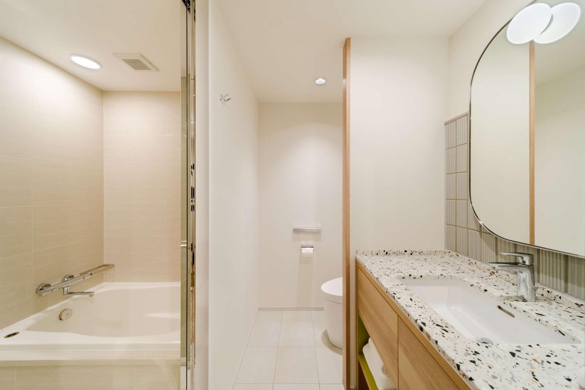 Hilton Garden Inn Kyoto Shijo Karasuma Exterior photo